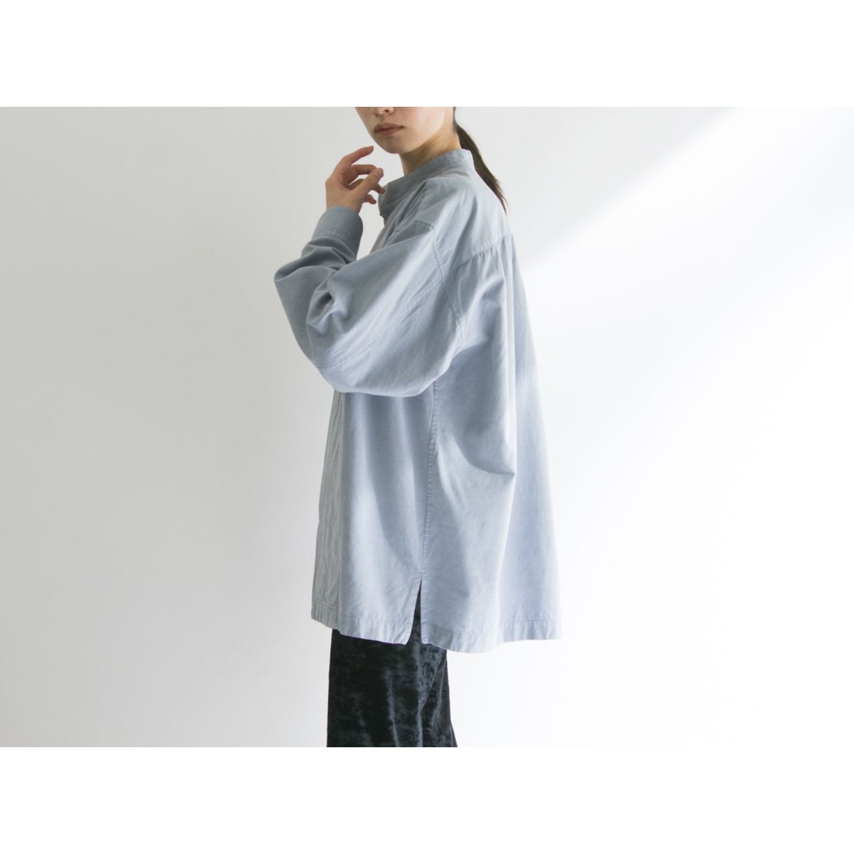 ISSEY MIYAKE】Made in Japan cotton-wool stand collar pleated shirt 