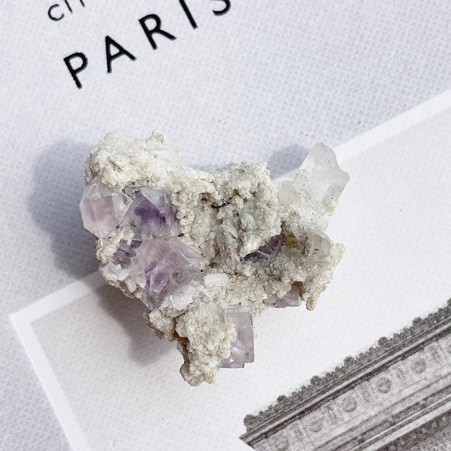 Fluorite with Clear Quartz (共生原石 1)