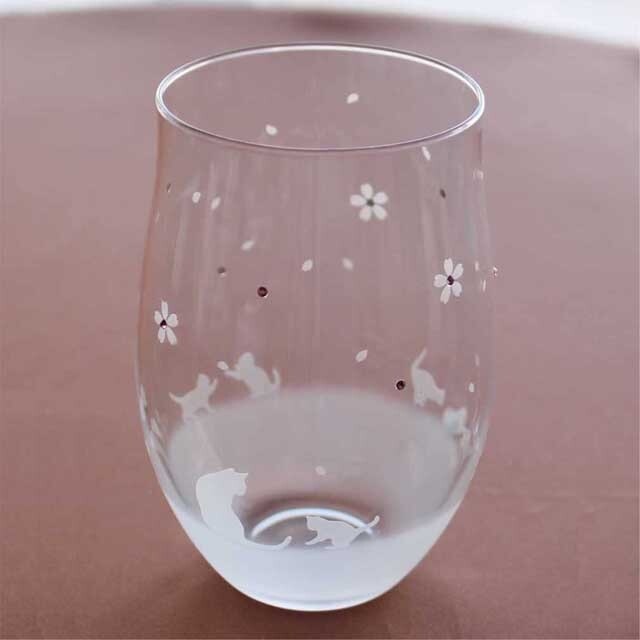 猫モチーフグラス （vol.5） 桜舞う季節 270ml 名入れ可（有料） 送料無料 ラッピング無料 アトリエキース