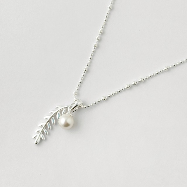 リーフ パール ペンダントTOP ネックレス