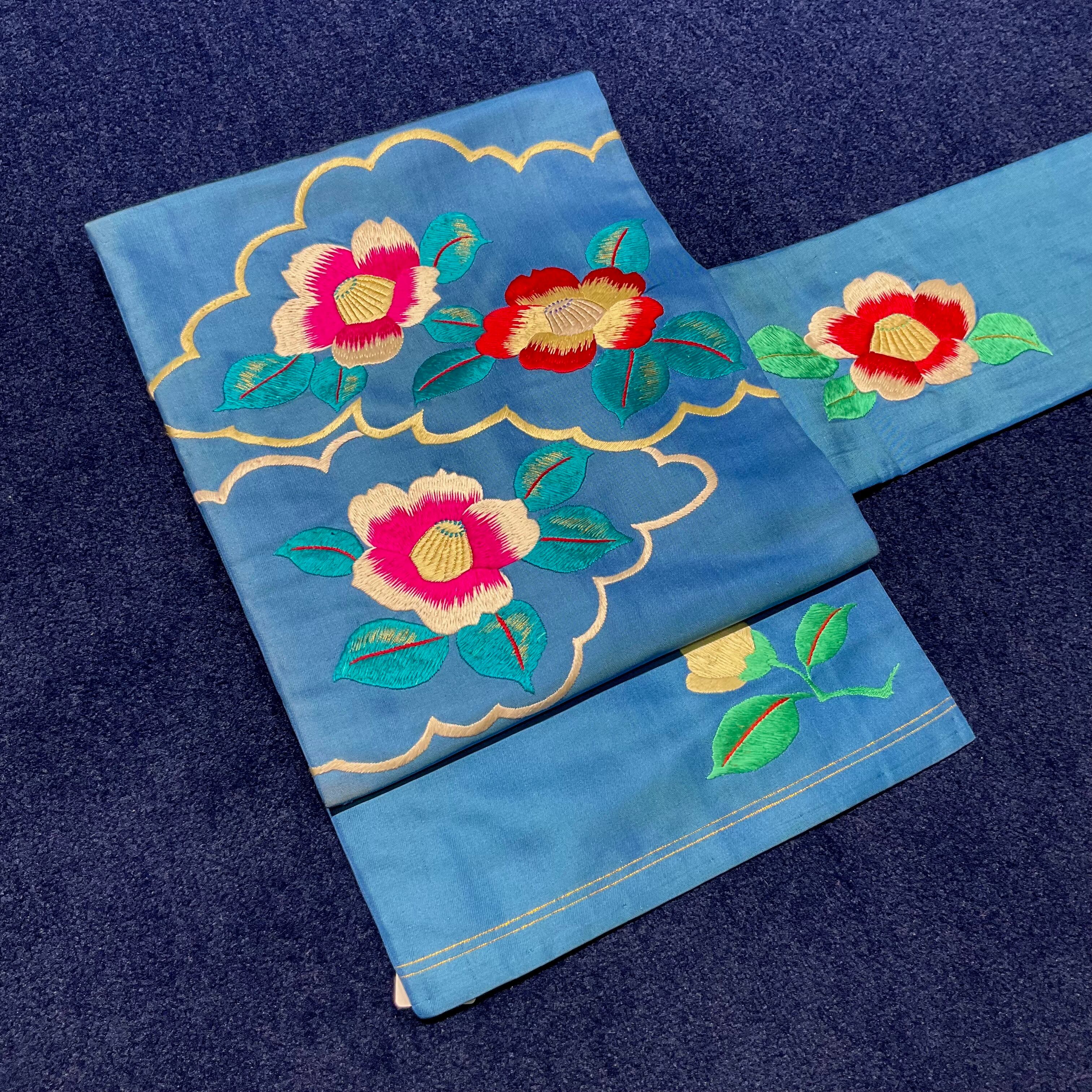 ツバキ浪漫＊椿 雲取り 刺繍 繻子 ブルー 青 花 アンティーク名古屋帯