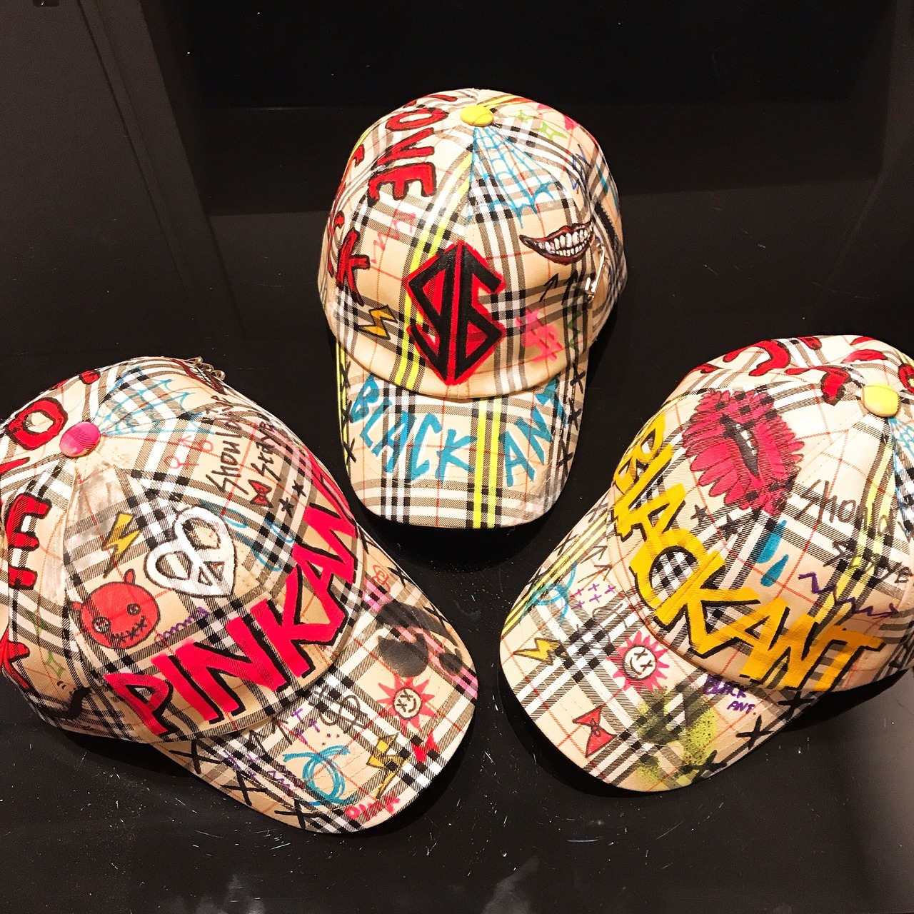 【再販】グラフィティキャップ