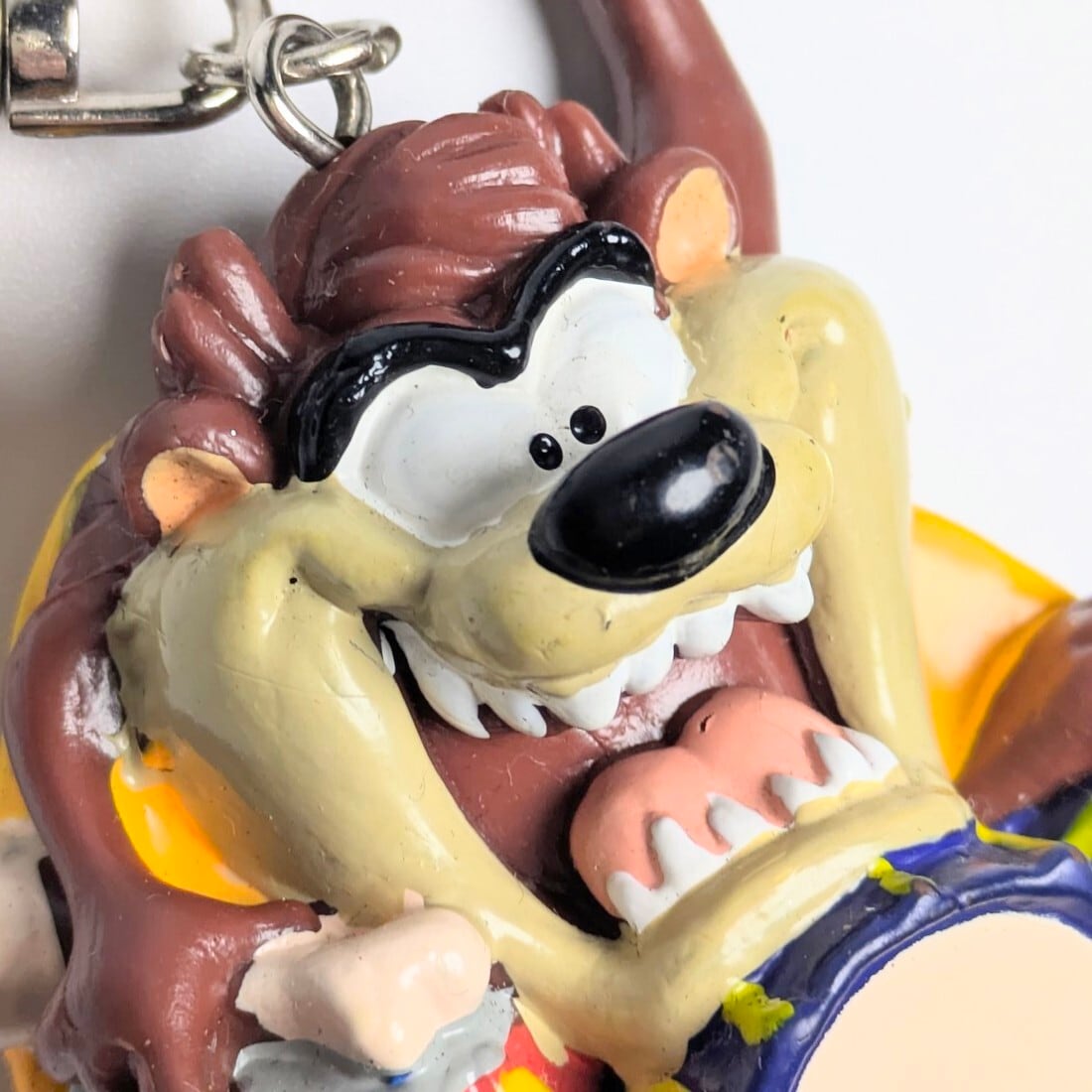☆VINTAGE 90'☆【 Looney Tunes ( ルーニーテューンズ ) 】 タズマニアンデビル / TAZ / PVCドラマーキーホルダー 〚アメリカン雑貨 アメトイ〛