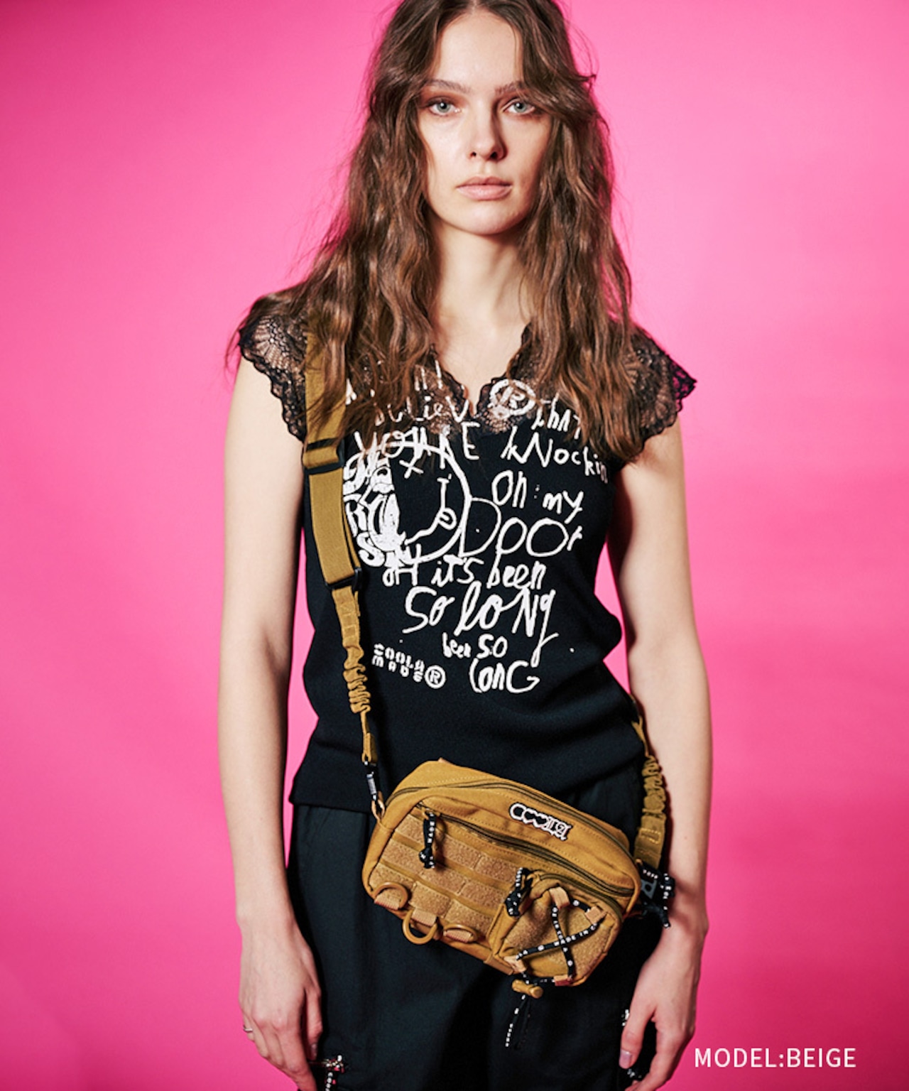 COOLAオリジナルコンパクトショルダーBAG (BEIGE) CQ-48539