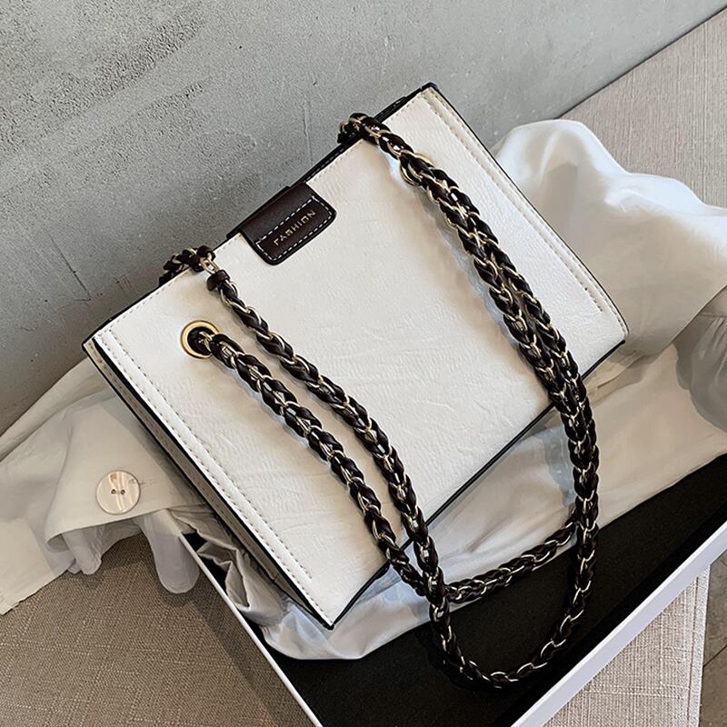 オールマッチチェーンスモールバッグ女性バッグ2020人気の新しいトレンディなファッションワンショルダーメッセンジャーバッグネットレッドテクスチャー小さなスクエアバッグ Tiancai_Wing_Bag1624086