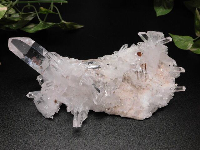 【送料無料】【最高品質】コロンビア サンタンデール産水晶クラスター  no.2