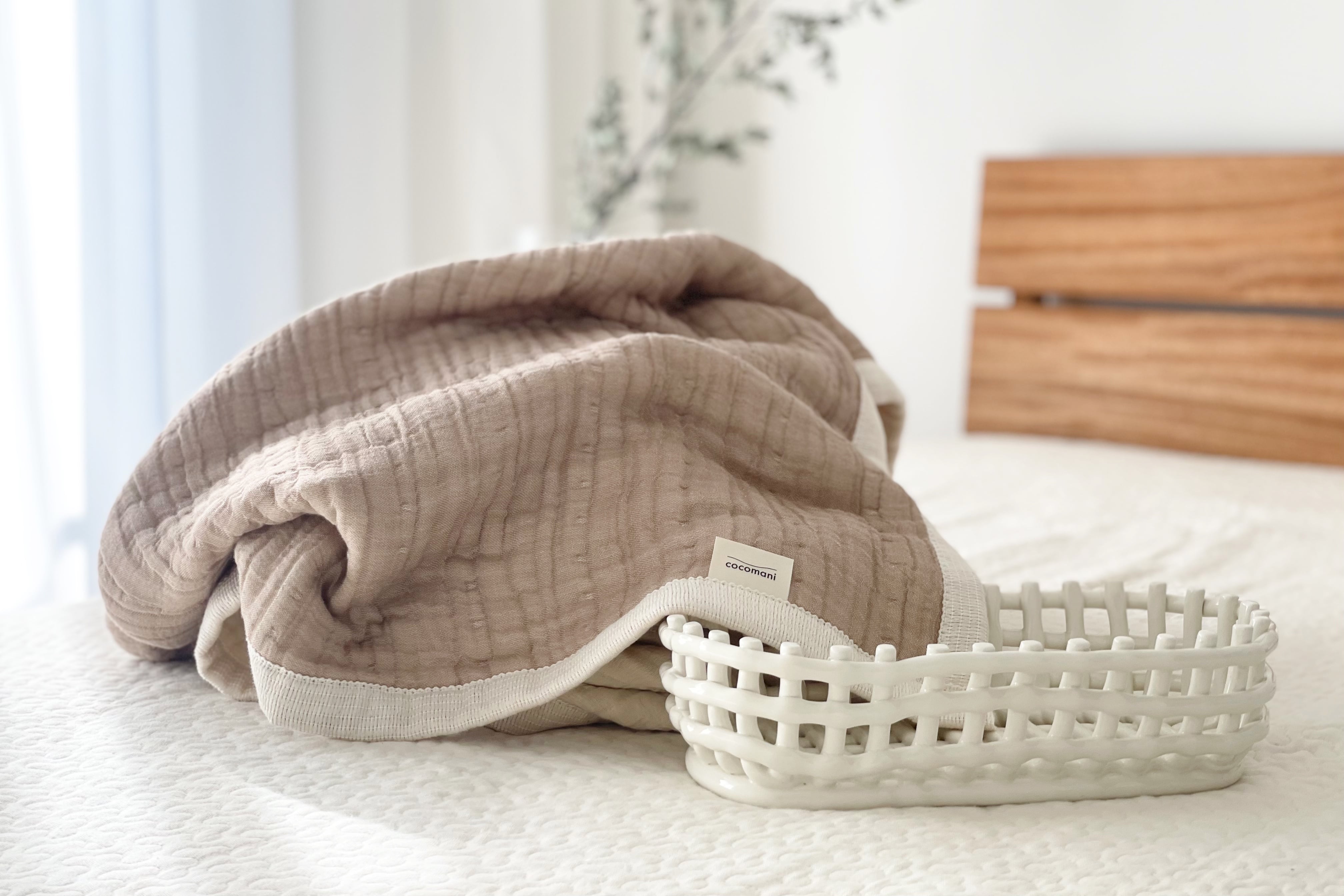 冬だけの限定販売／ torotoro 8重ジャガード織 ガーゼケット ラテ