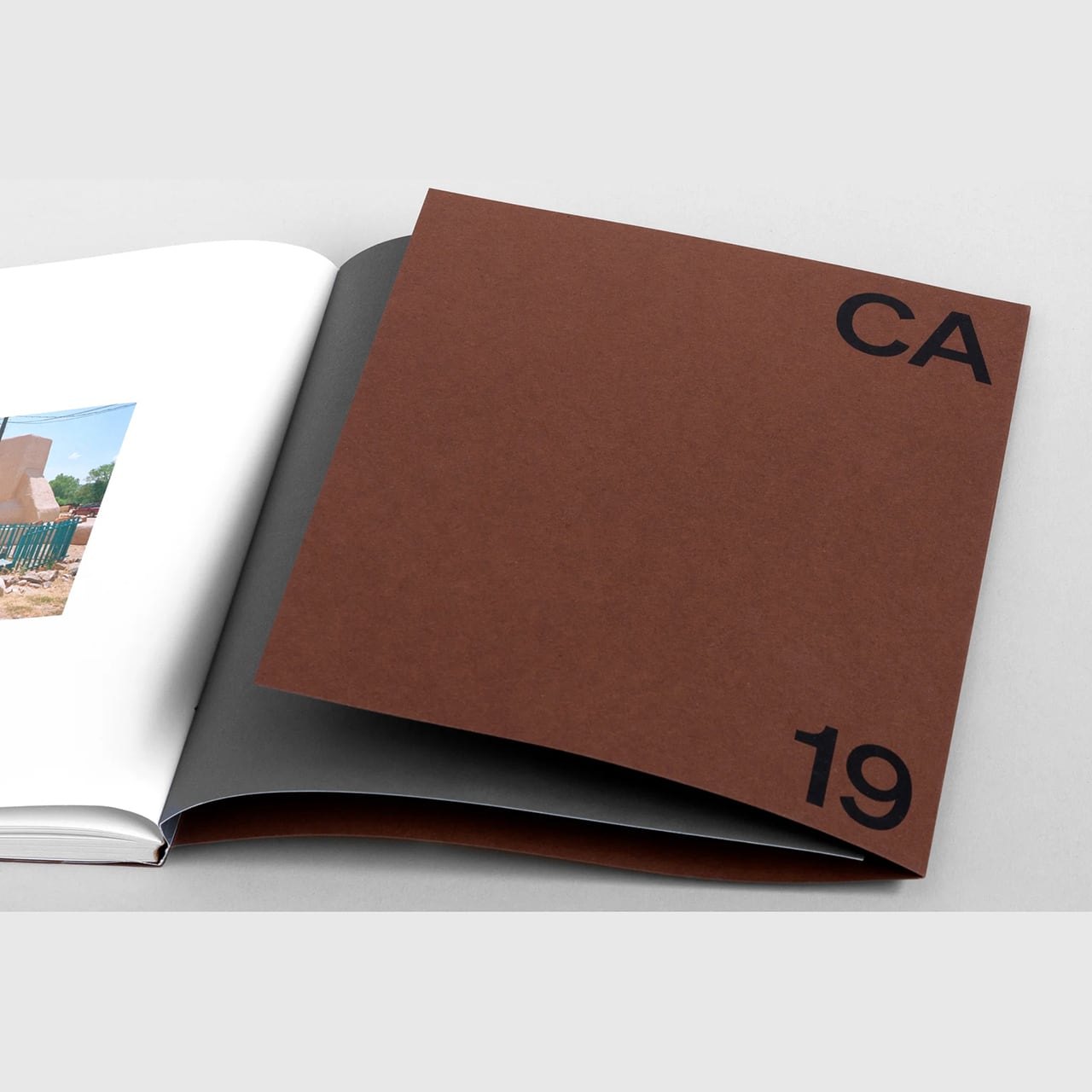 JASON LEE ：TX｜CA 19 | ON SUNDAYS