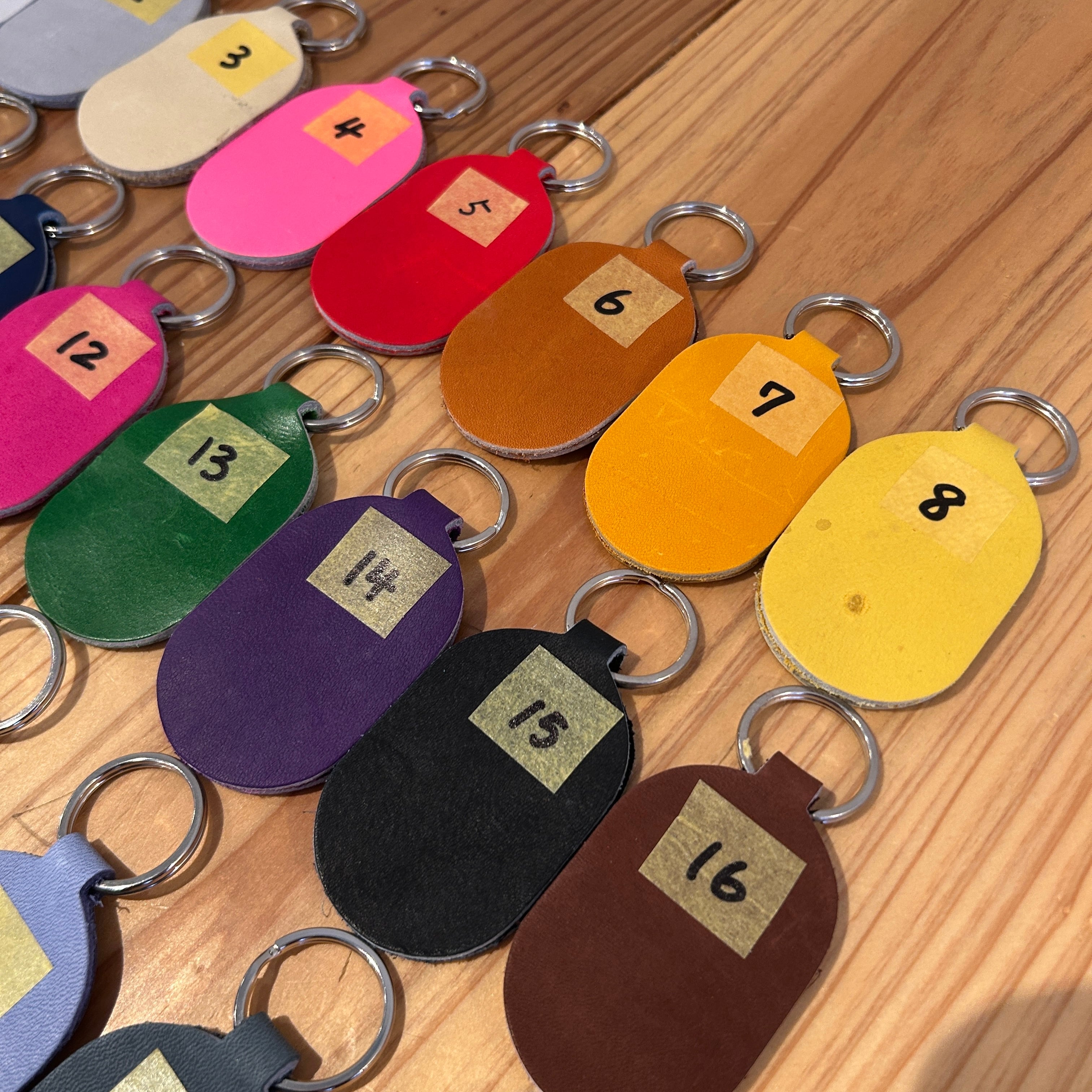 漢字、ひらがな、数字、英語、キーホルダー（オーダー） | JINTO