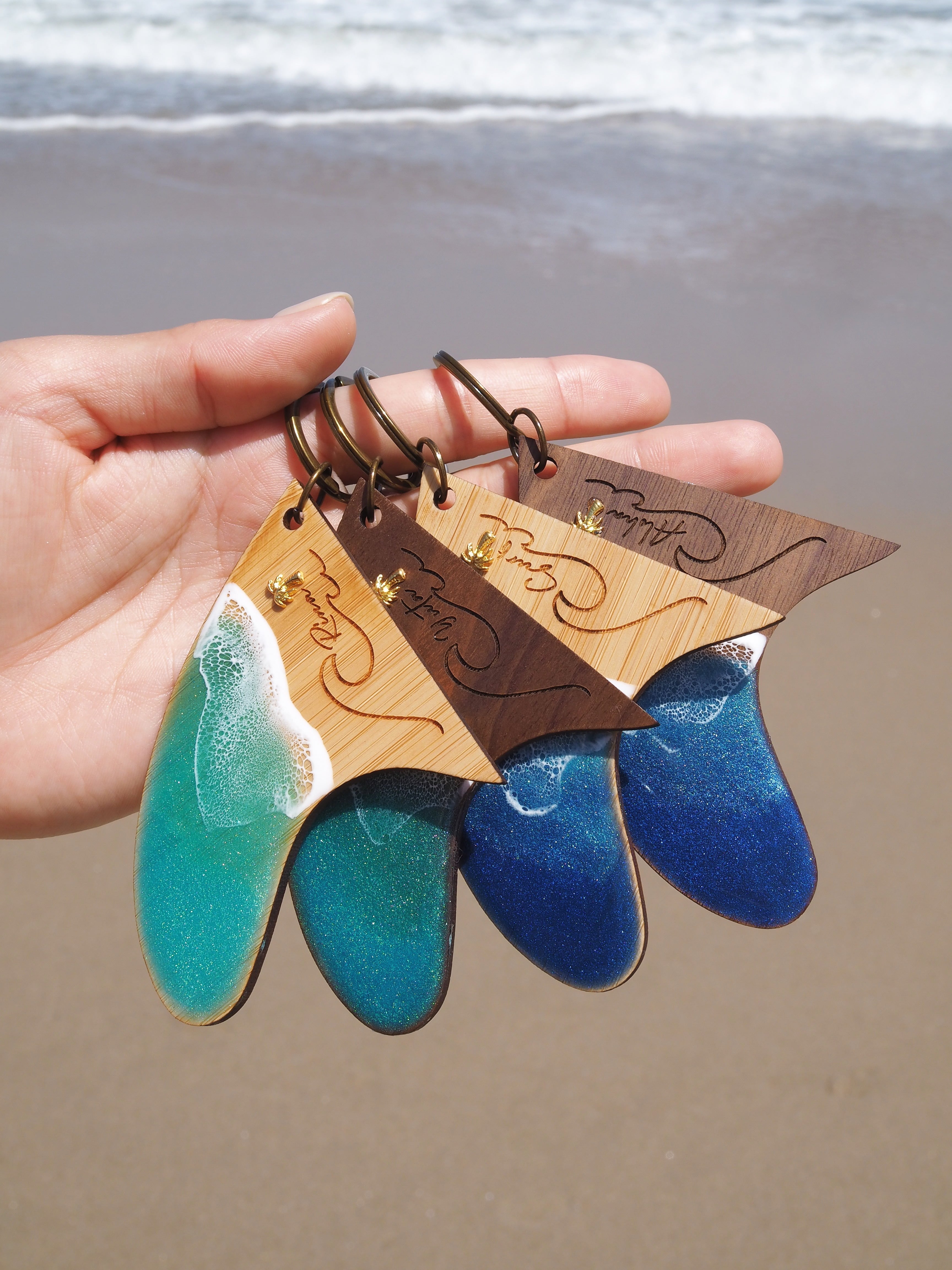 Wood×wave resin fin key holder(wavy) | ALOHA GLASS