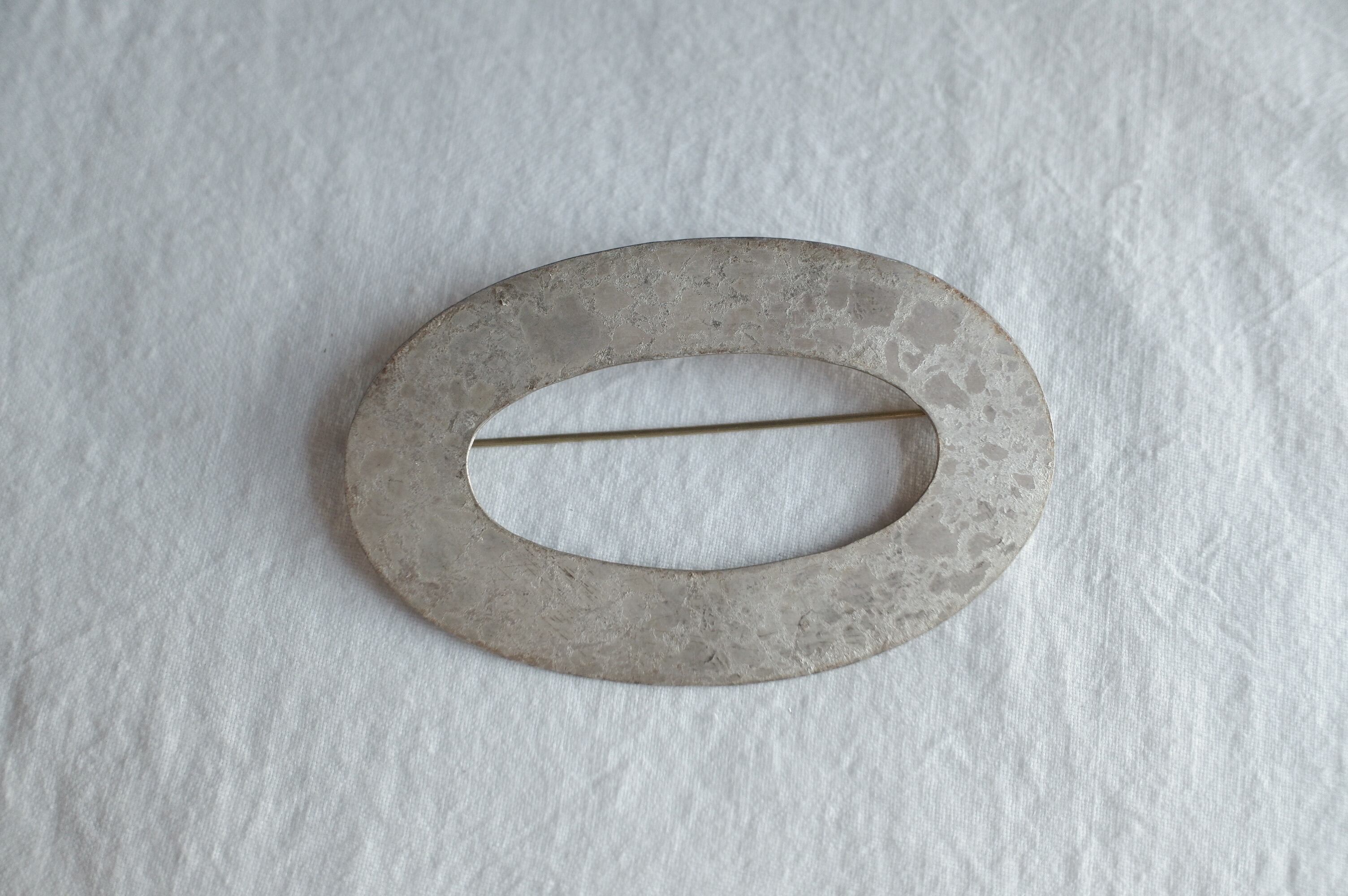 Shima ブローチ 【 フレームブローチ D 】