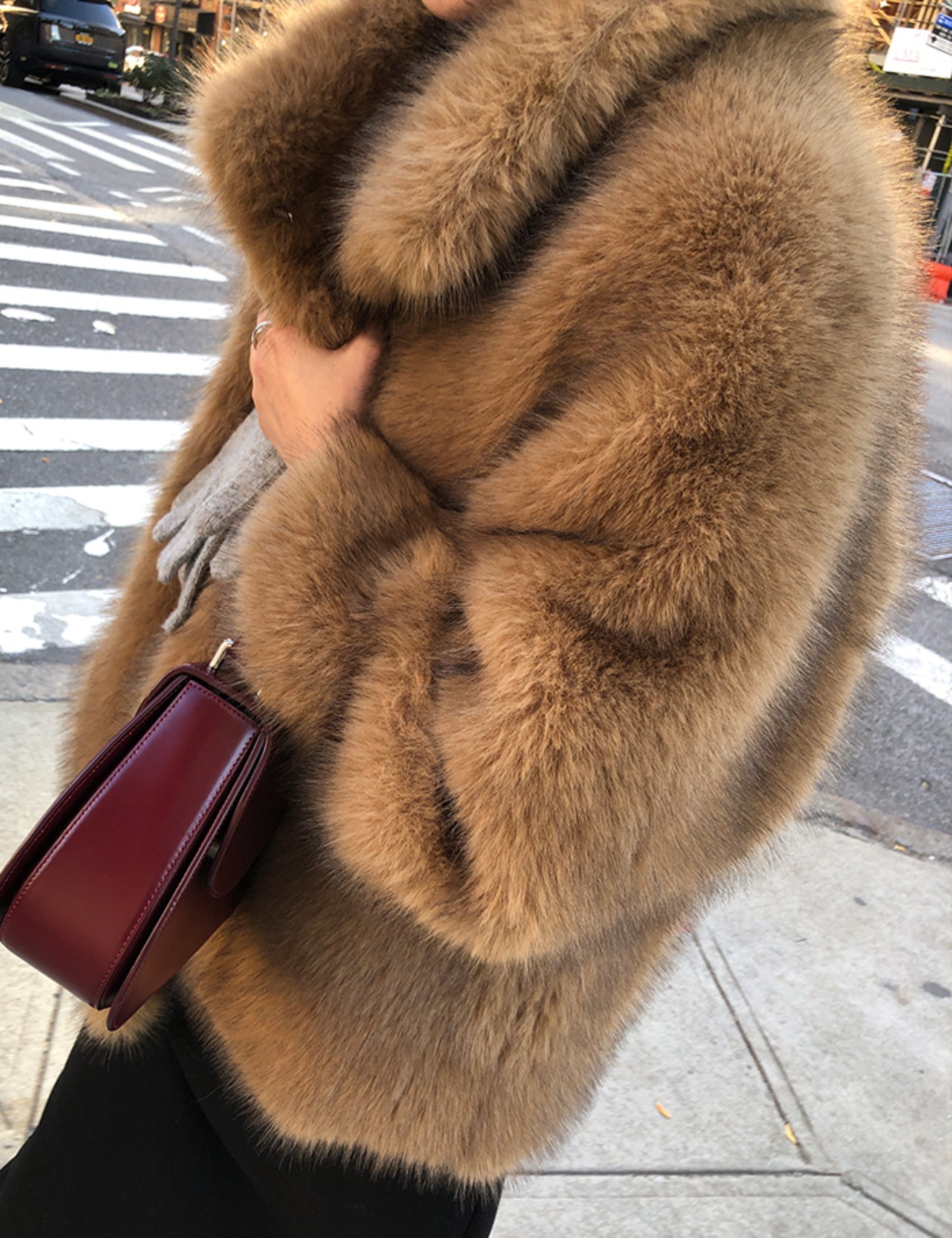 【新作5％OFF・3日間】Premium Eco-Fur Half Coat_onecolor