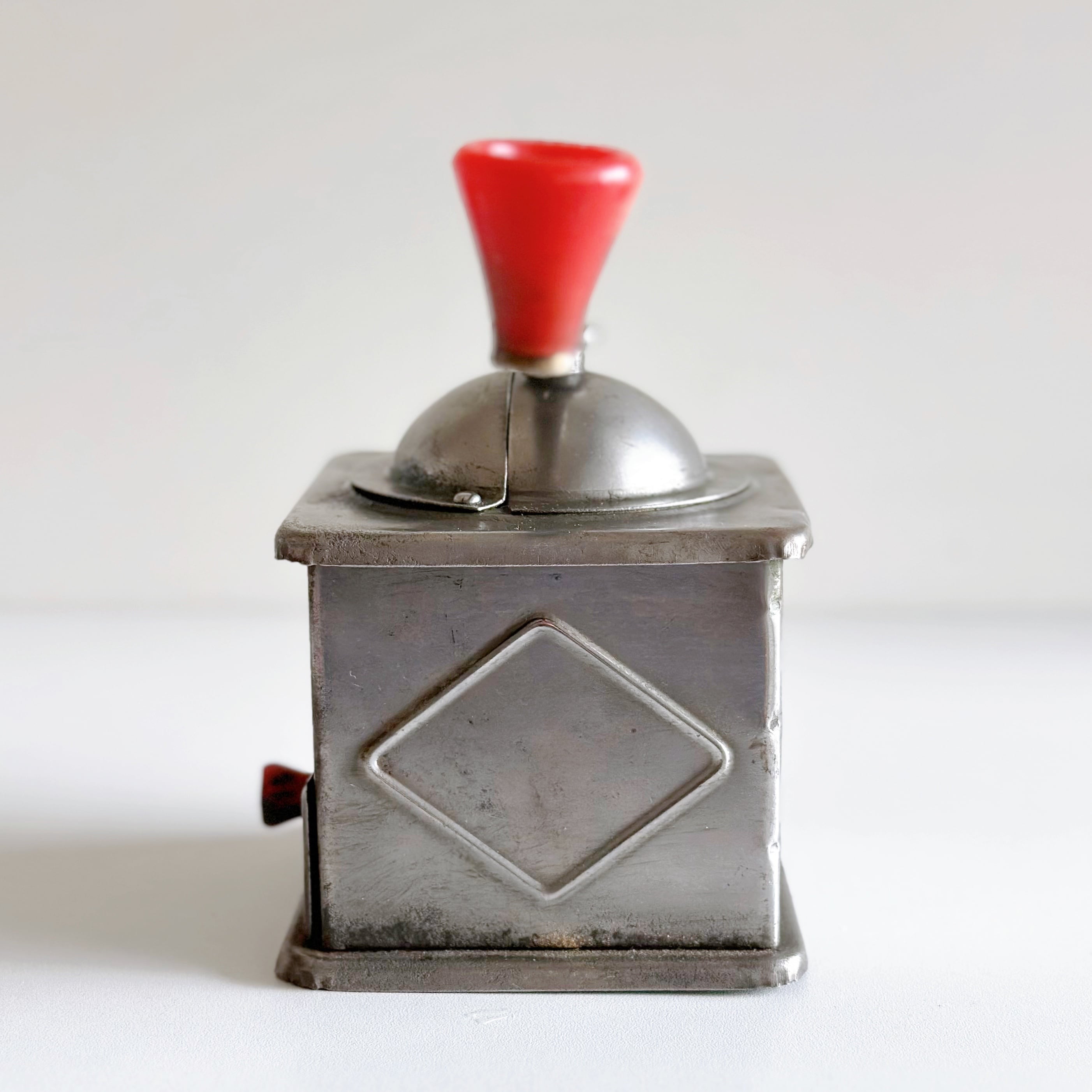 ELMA エルマ社 コーヒーミル（スペイン・バスク） | ぽわにえ・だ