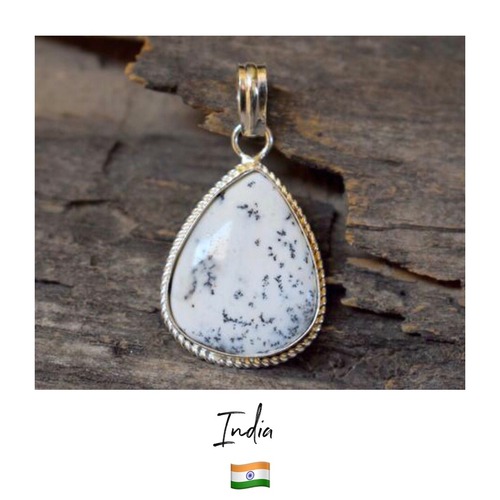 【Made in インド】天然石 オパール ペンダント ⁑ opal pendant