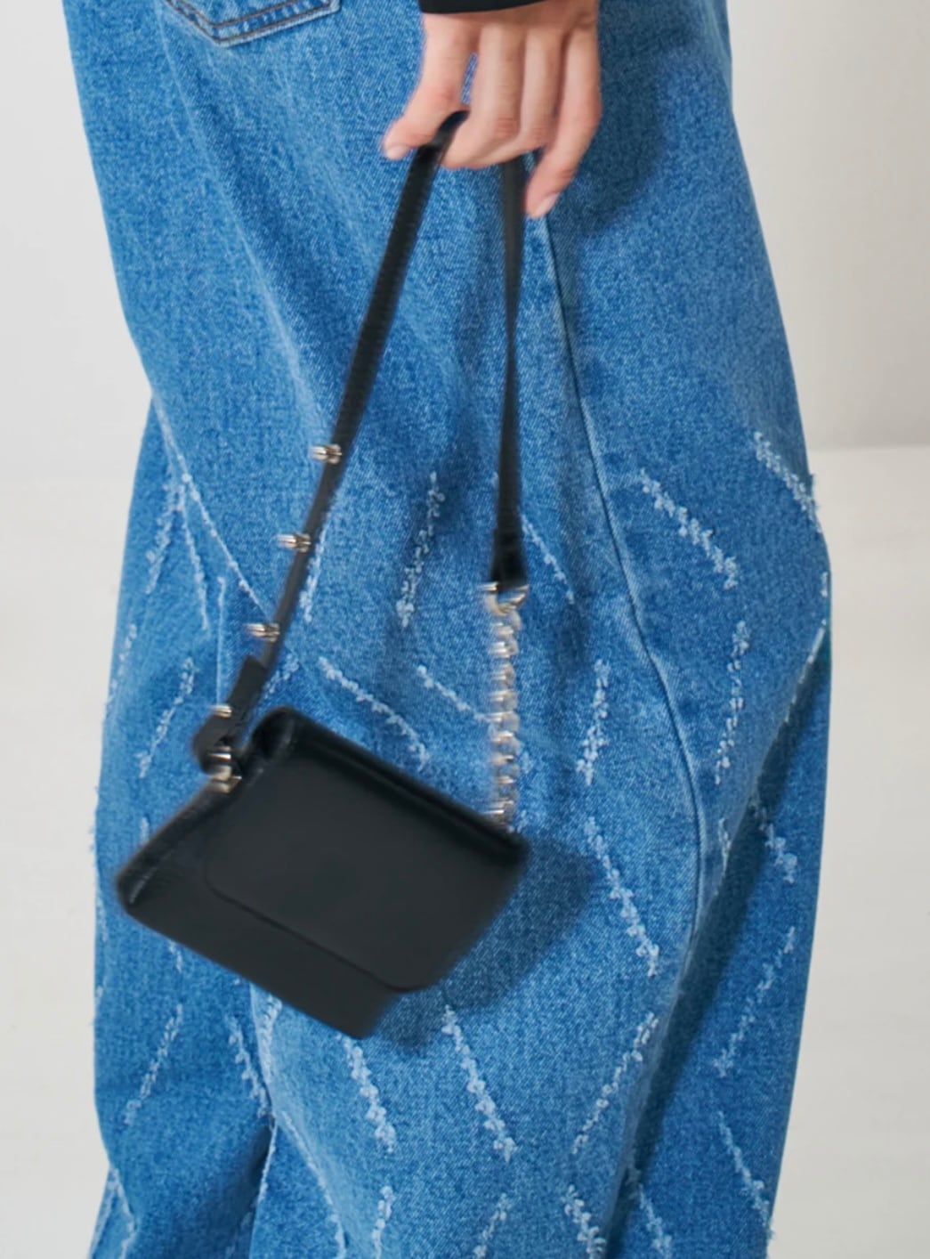 YENN 】 CHAIN BELT POUCH | valance 福井｜レディース セレクト