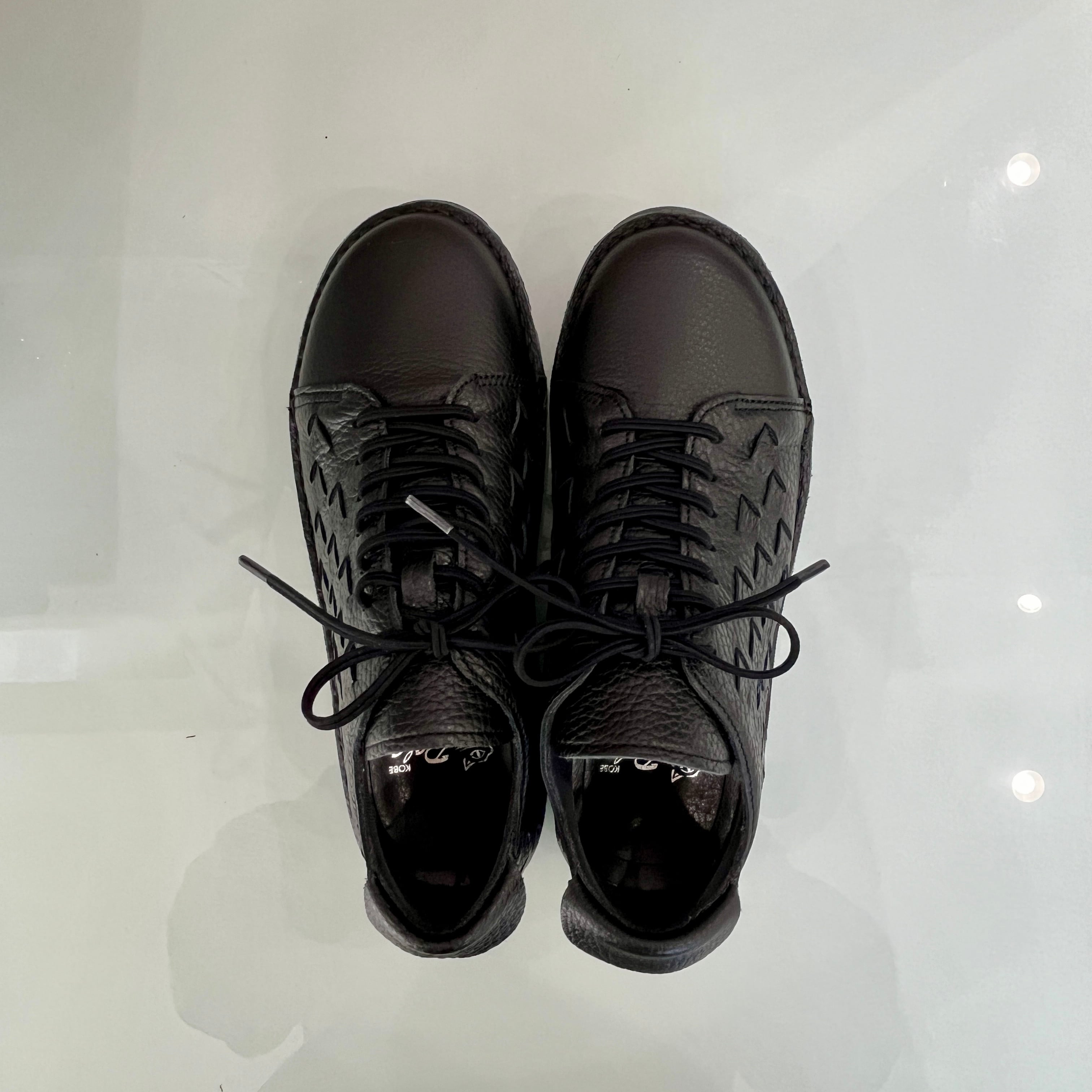 Dola A.S.W レザー スニーカー　黒　軽量 Dola A.S.W W6-7287 レザースニーカー ブラック | Shoes uni.co