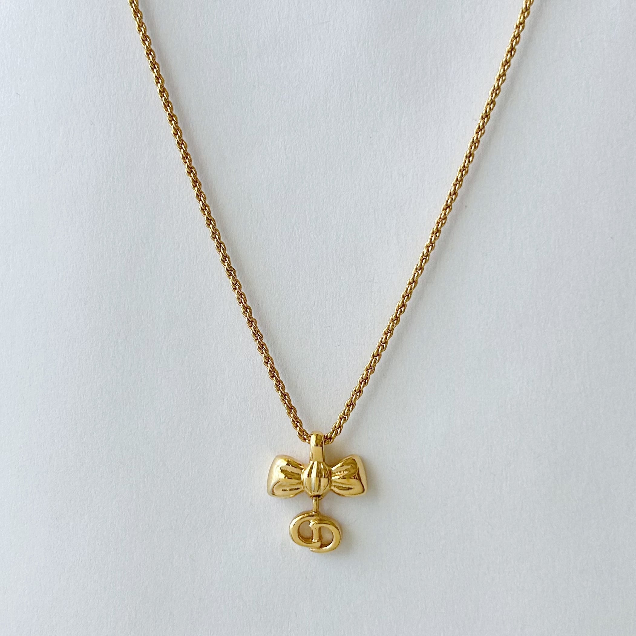 N5611】Christian Dior logo ribbon necklace/クリスチャンディオール N5611】Christian Dior logo ribbon necklace/クリスチャンディオール