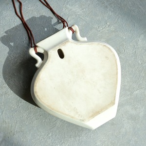 模様が美しい、魚のフラワーベース 1