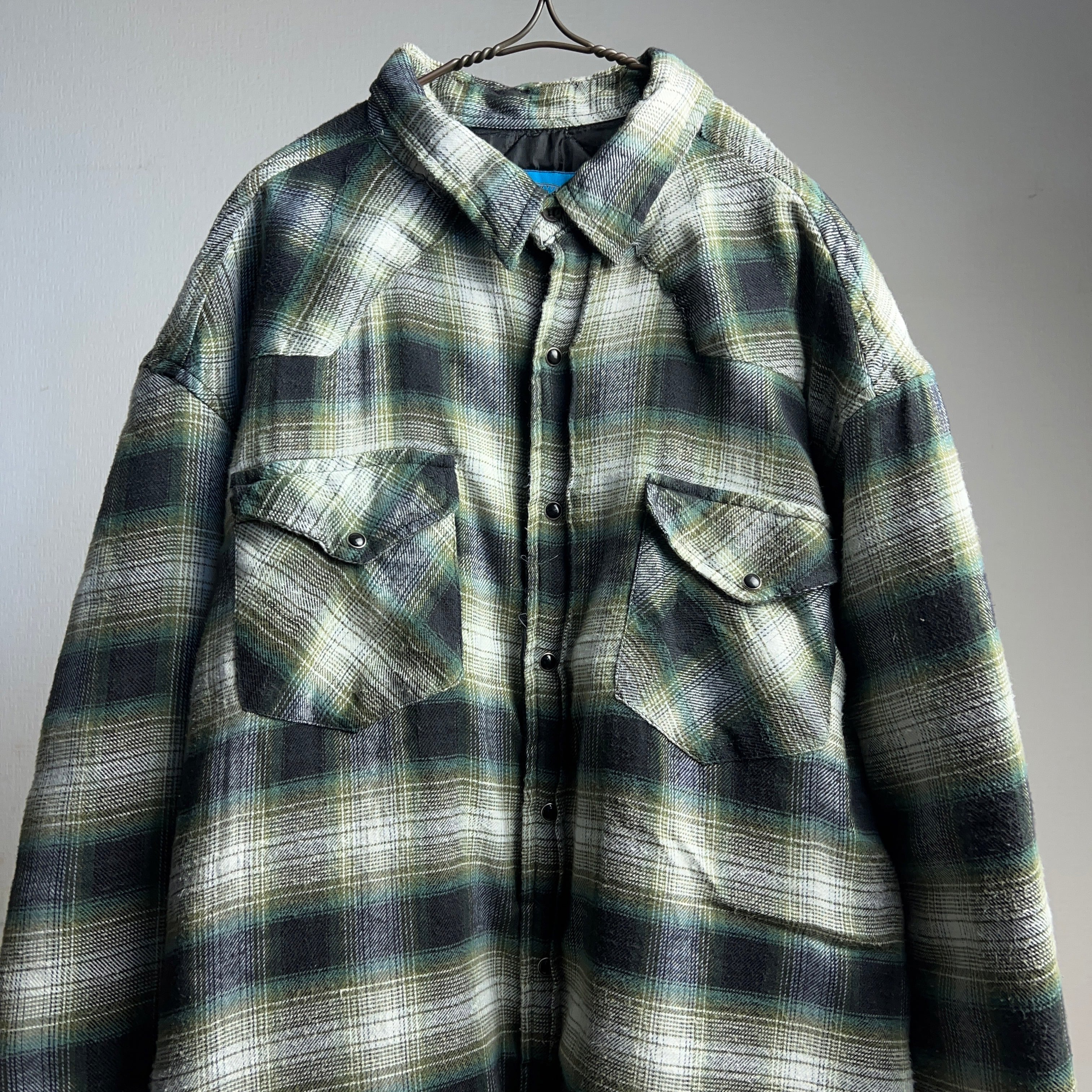 80's~90's “BTC” Ombre Plaid Lined Flannel Shirt SIZE 2XL 80's~90's “BTC” Ombre Plaid Lined Flannel Shirt SIZE 2XL
