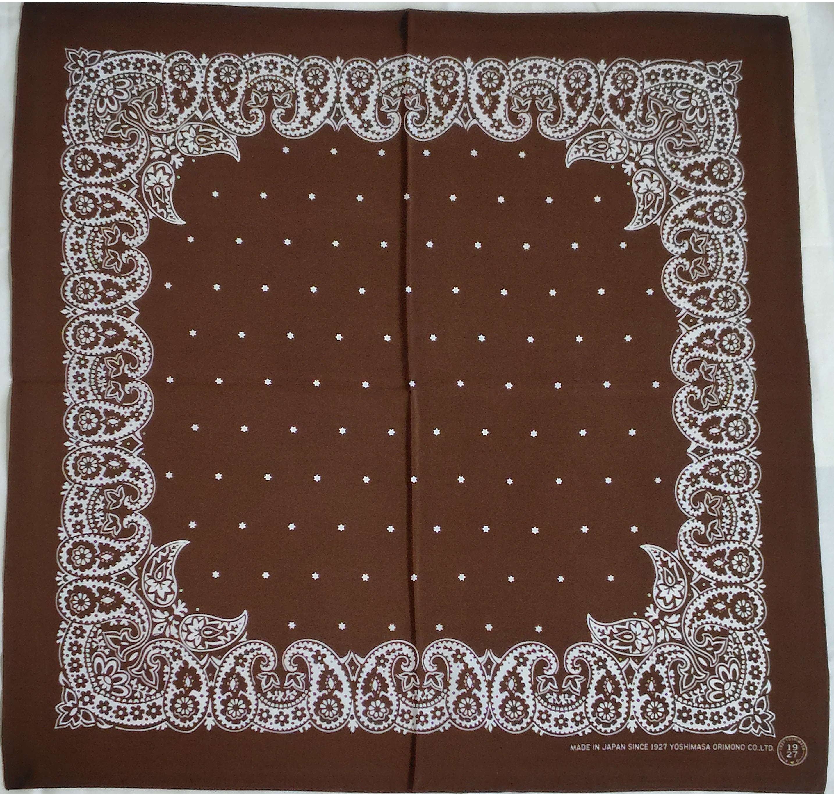 Snoop/ 洗えるシルクスカーフ/ 浜ちりめんシルク【Bwown-ペイズリー柄