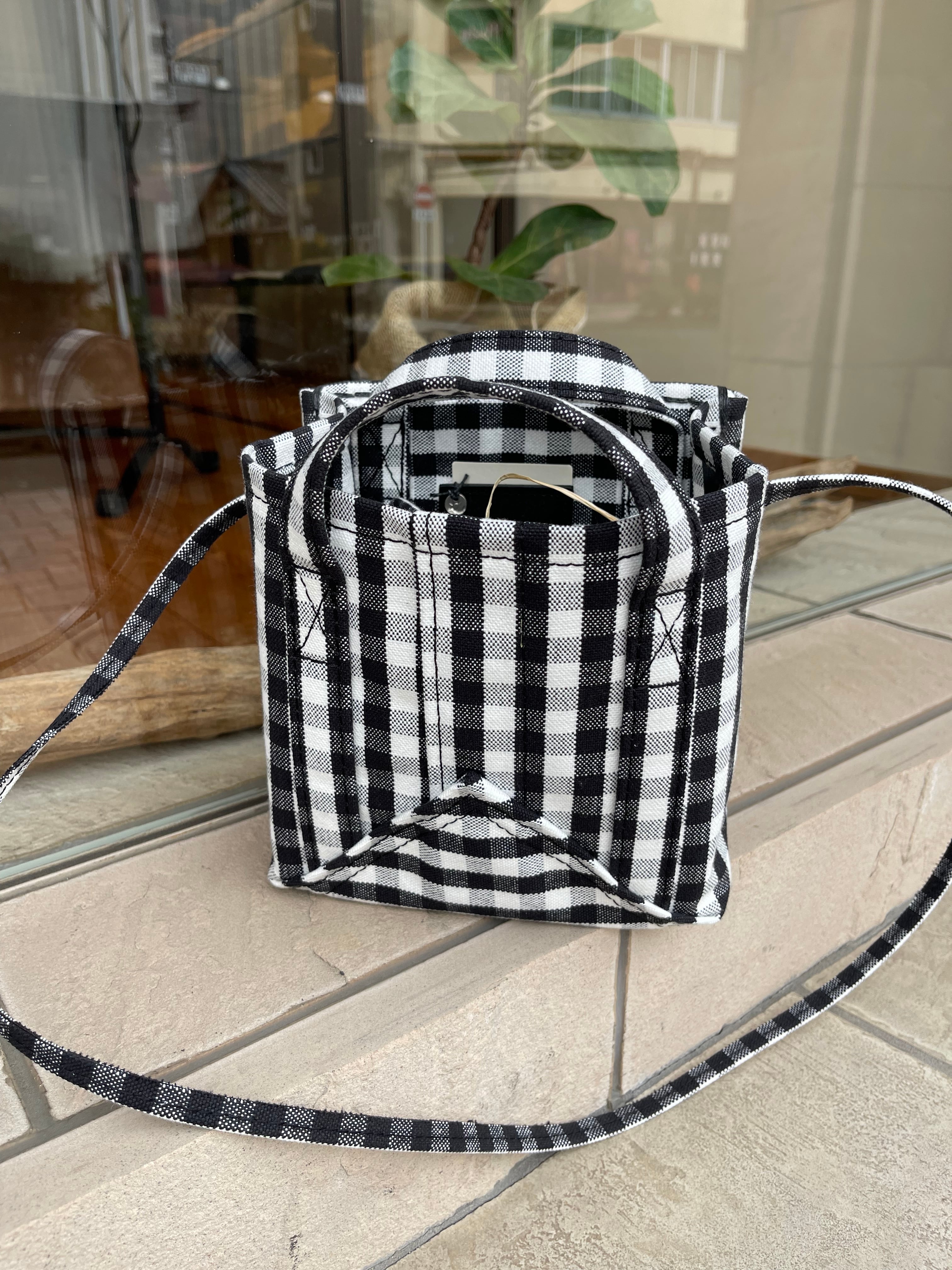最終価格です。エバゴス ギンガムチェック 紅藤 ebagos われる