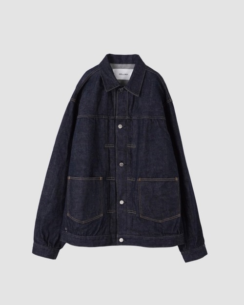 JANE SMITH/denim trucker jacket