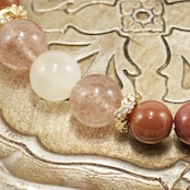 【送料無料】アラシャン瑪瑙 人魚彫刻 - ムーンストーン ストロベリークォーツ クリスタル 天然石 ブレスレット