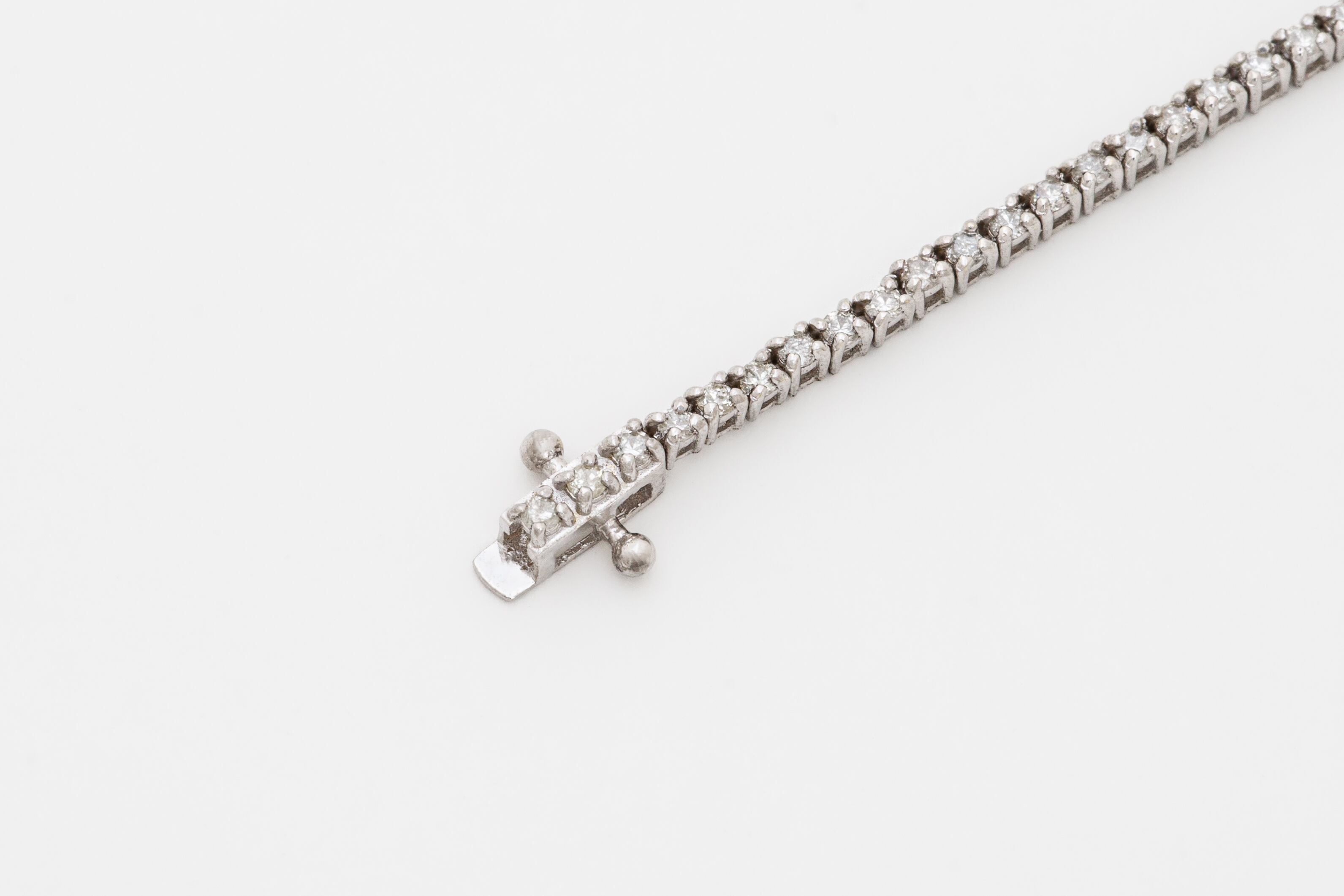 Tennis Bracelet | Fabulous Sounds