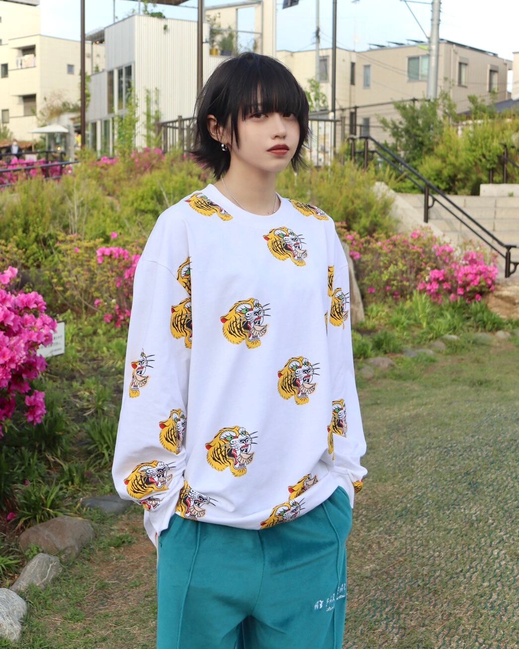 総柄虎ロンT | チュウカタベタイ