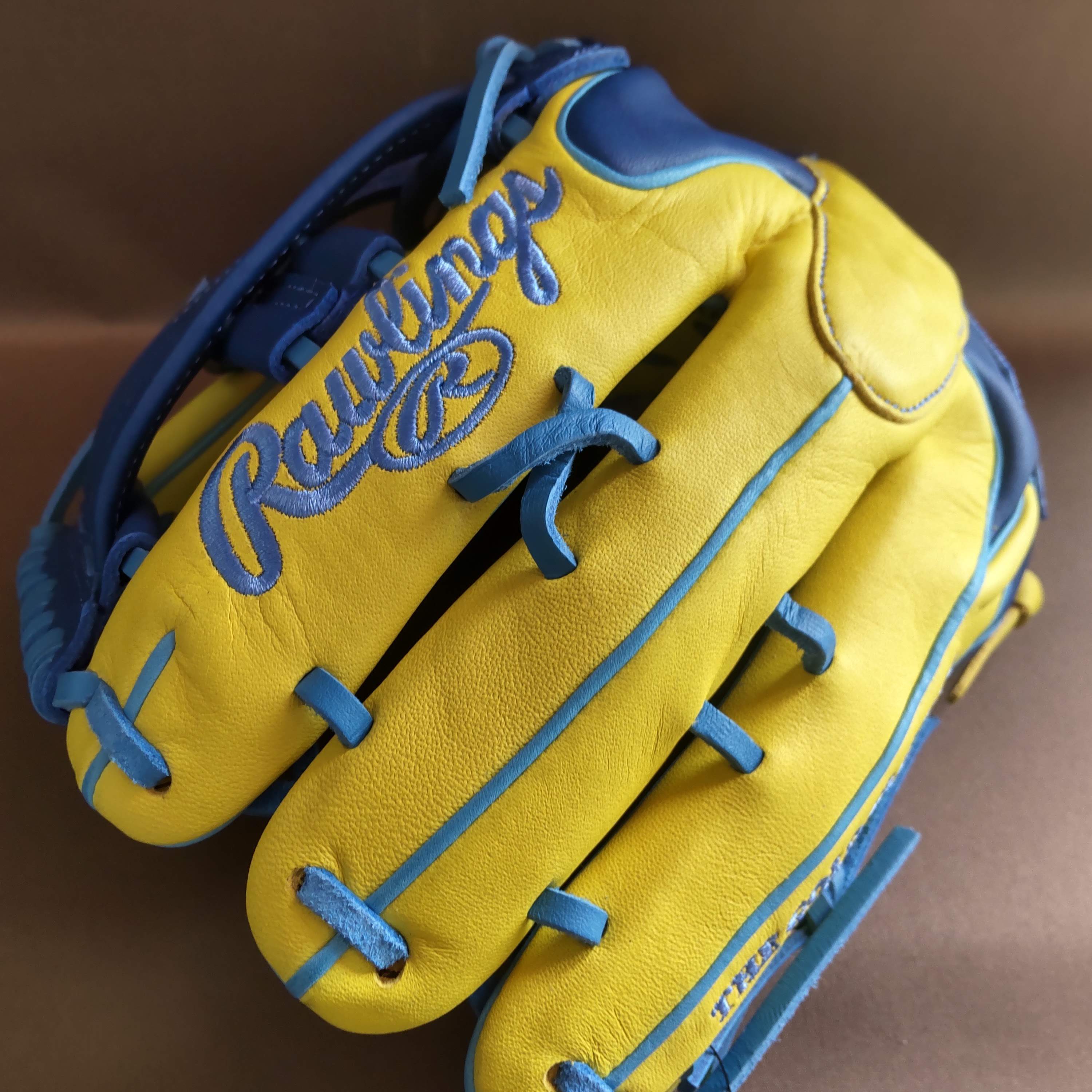 送料無料Rawlings（ローリングス）GR6HMY795FW 軟式 HOH® MLB COLOR