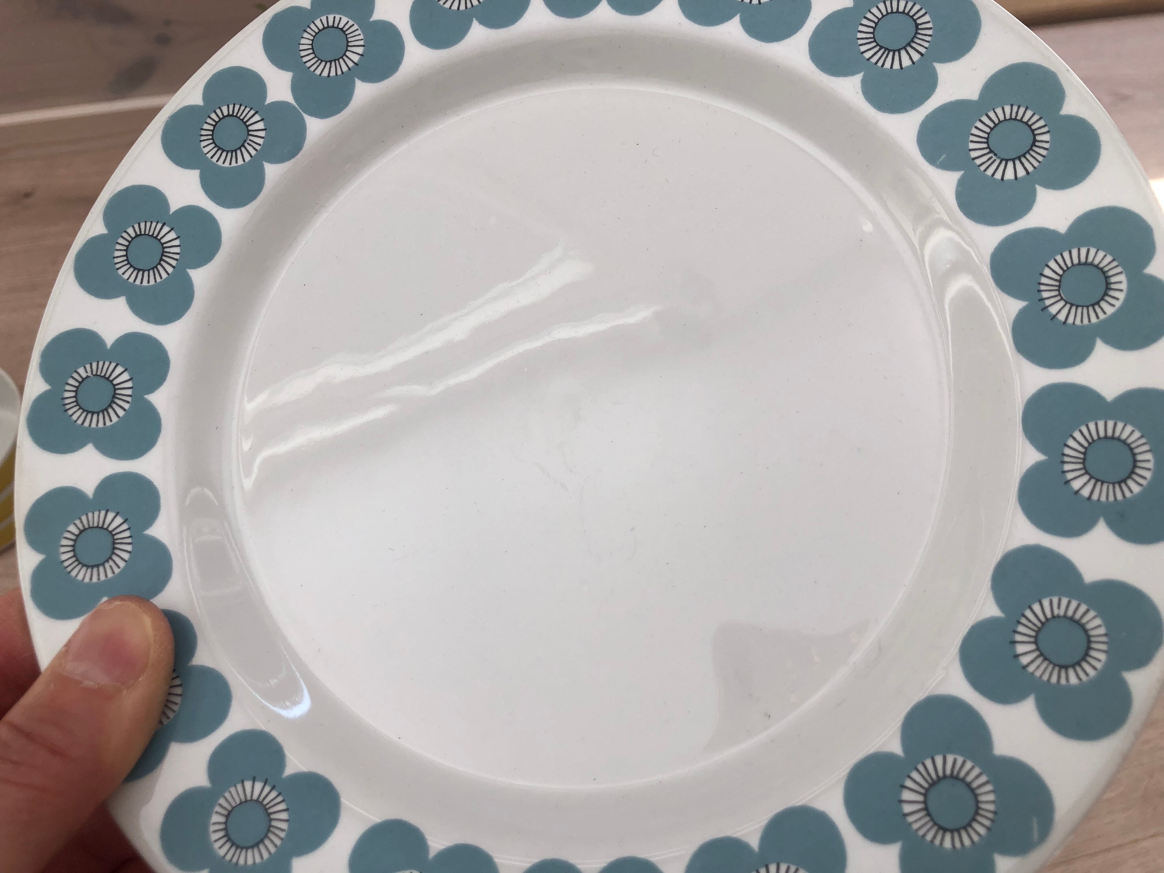 arabia VEERA 20cm plate | ヴェーラ プレート 花 ブルーグレー｜0369