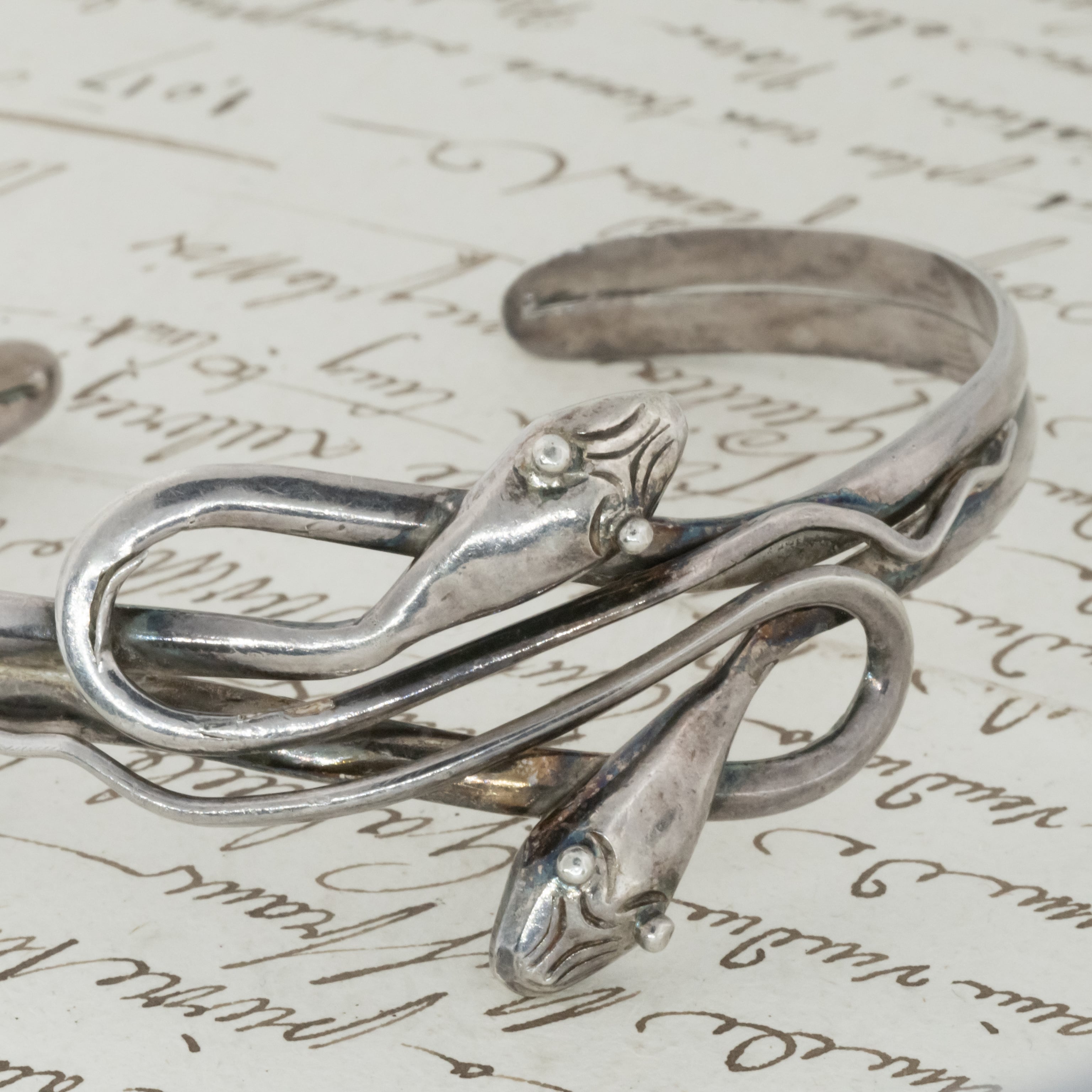 イギリス アンティーク スネイク 蛇 ヘビ snake バングル 1900年前半