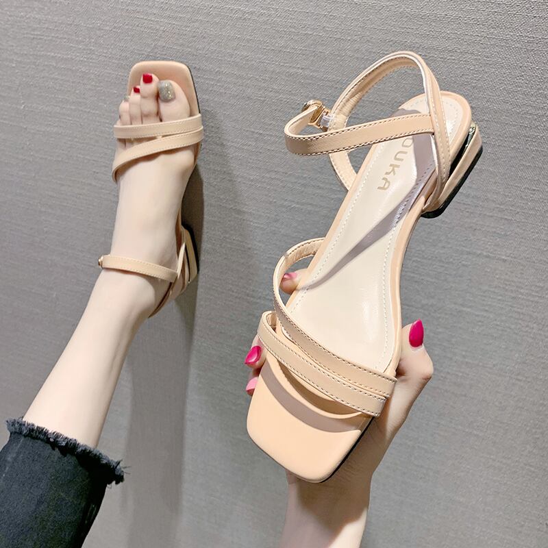 単語のバックル個性ファッショナブルなローマの靴と野生の夏の小さな新鮮な厚さのネット赤いサンダル女性2020新しいバージョン 部族の婦人靴9543876