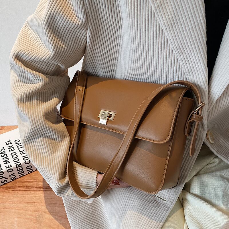 スタンダードオータムウィンタースタイルショルダーバッグ レトロ 秋物 冬物 スクウェア Tiancai_Wing_Bag34662665507