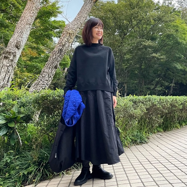 【再入荷】ワンポイントハート 軽量ニット}