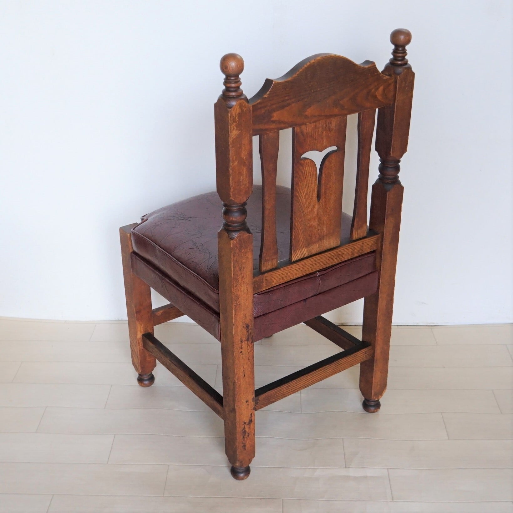 喫茶店の椅子 | 純喫茶家具の村田商會