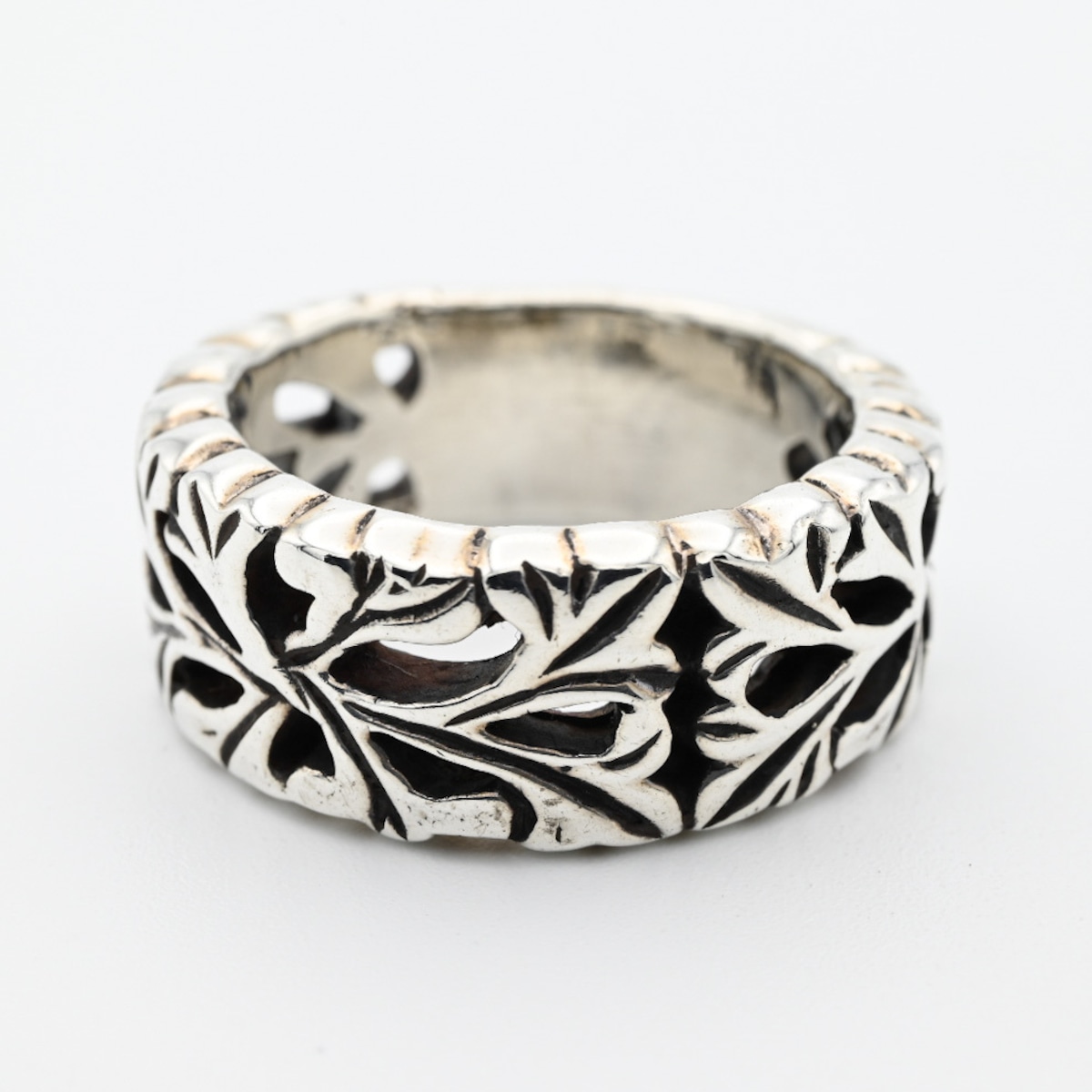 Ivy Leaves Design Thick Irish Ring #16.5 / Ireland | DÉMODÉ 