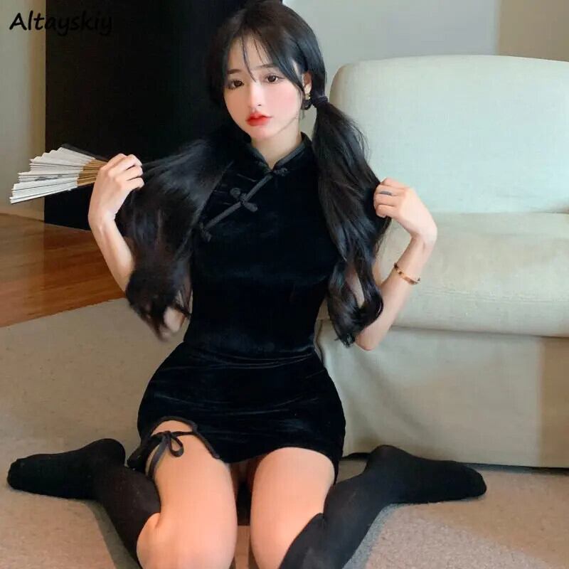 【新作】【送料無料】 黒のドレスの女性のレースアップ固体セクシーなレトロ人気のシンプルなソフトホット販売レジャーストリート夏スリムフィット快適なトレンディな 0326544693779