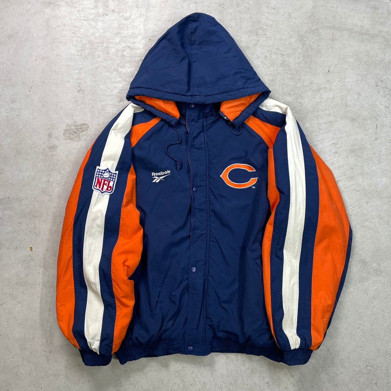 古着 Reebok リーボック NFL CHICAGO BEARS ナイロンジャケット メンズ