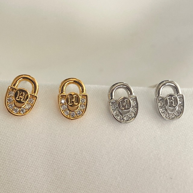 18k cubic initial H mini pierce【 2color 】