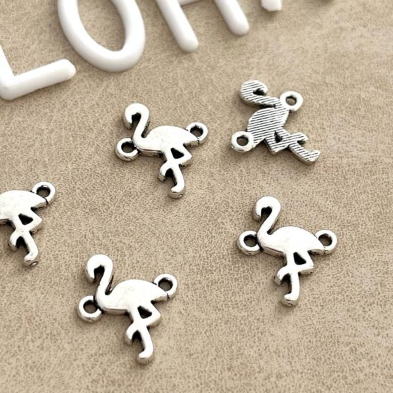 【4個】フラミンゴミニブレスレットコネクター /チャーム