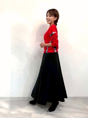 スカーフプリント2WAYニット