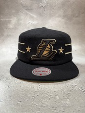 Mitchell＆Ness/ミッチェルアンドネス NBA ロサンゼルス・レイカーズ Retro Roots  ピルボックス キャップ ブラック