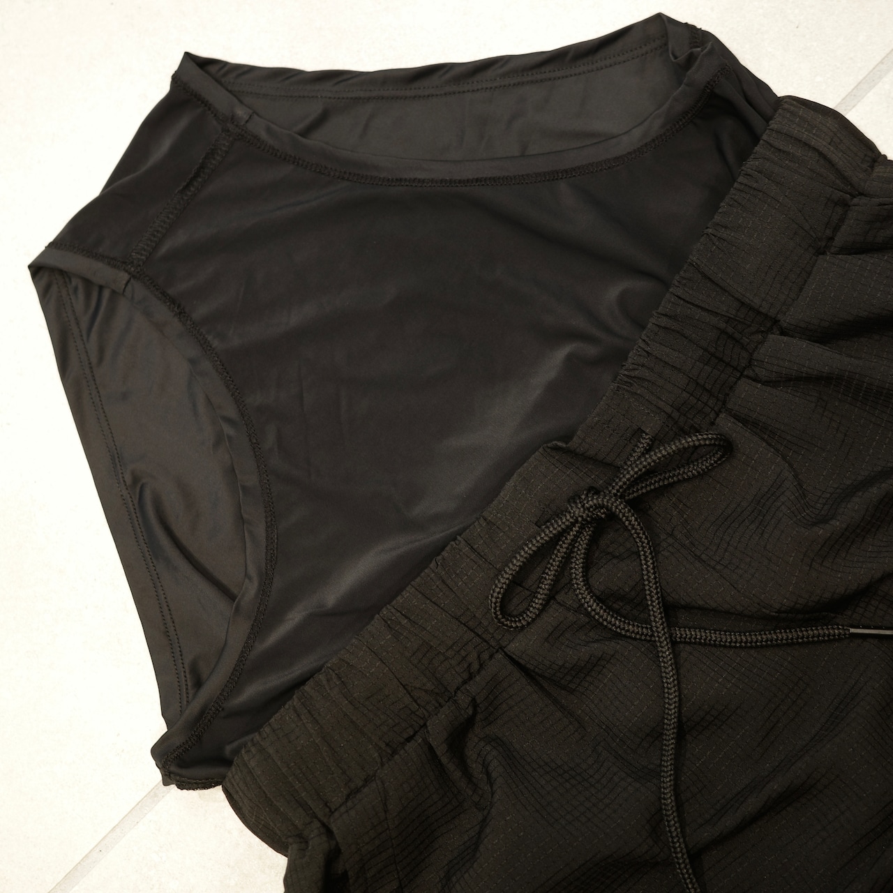 RACING PRO SHORTS / SIGNATURE
