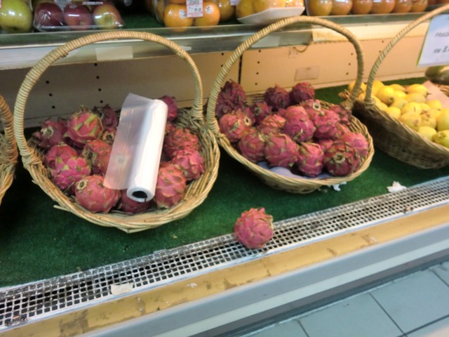 近々デビュー　夏リンゴ・シナノレッド＆プルーン/ケールセット