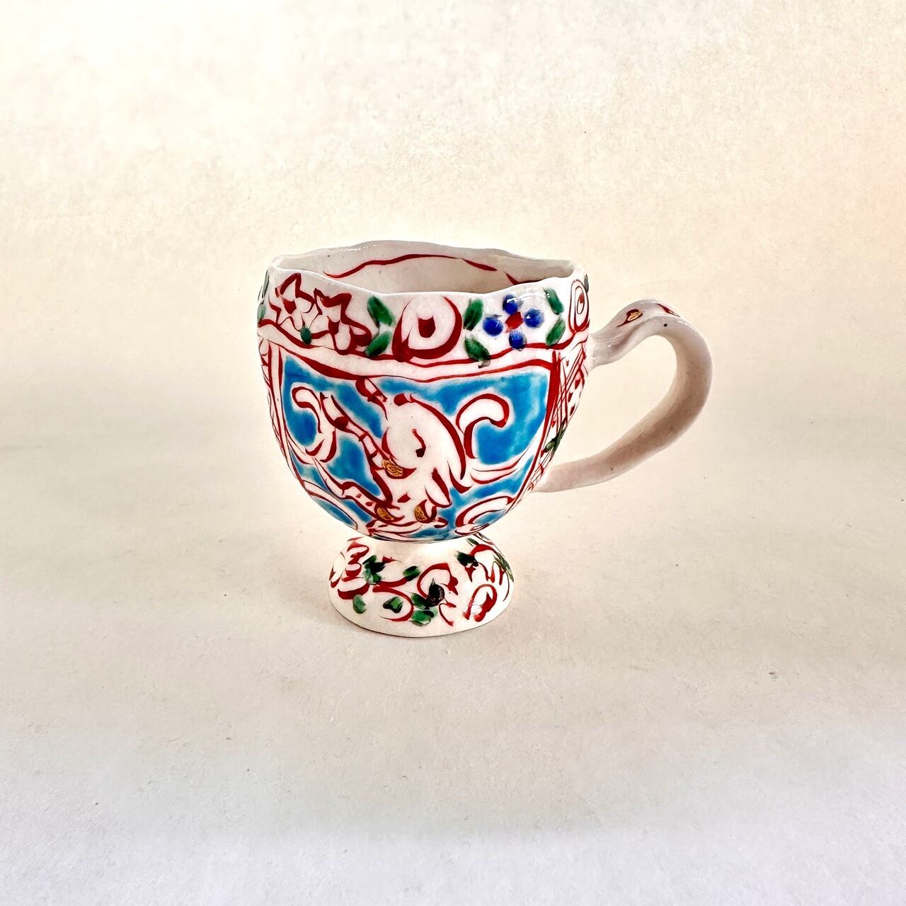 金彩志野赤絵兎文マグカップ【榛澤宏】