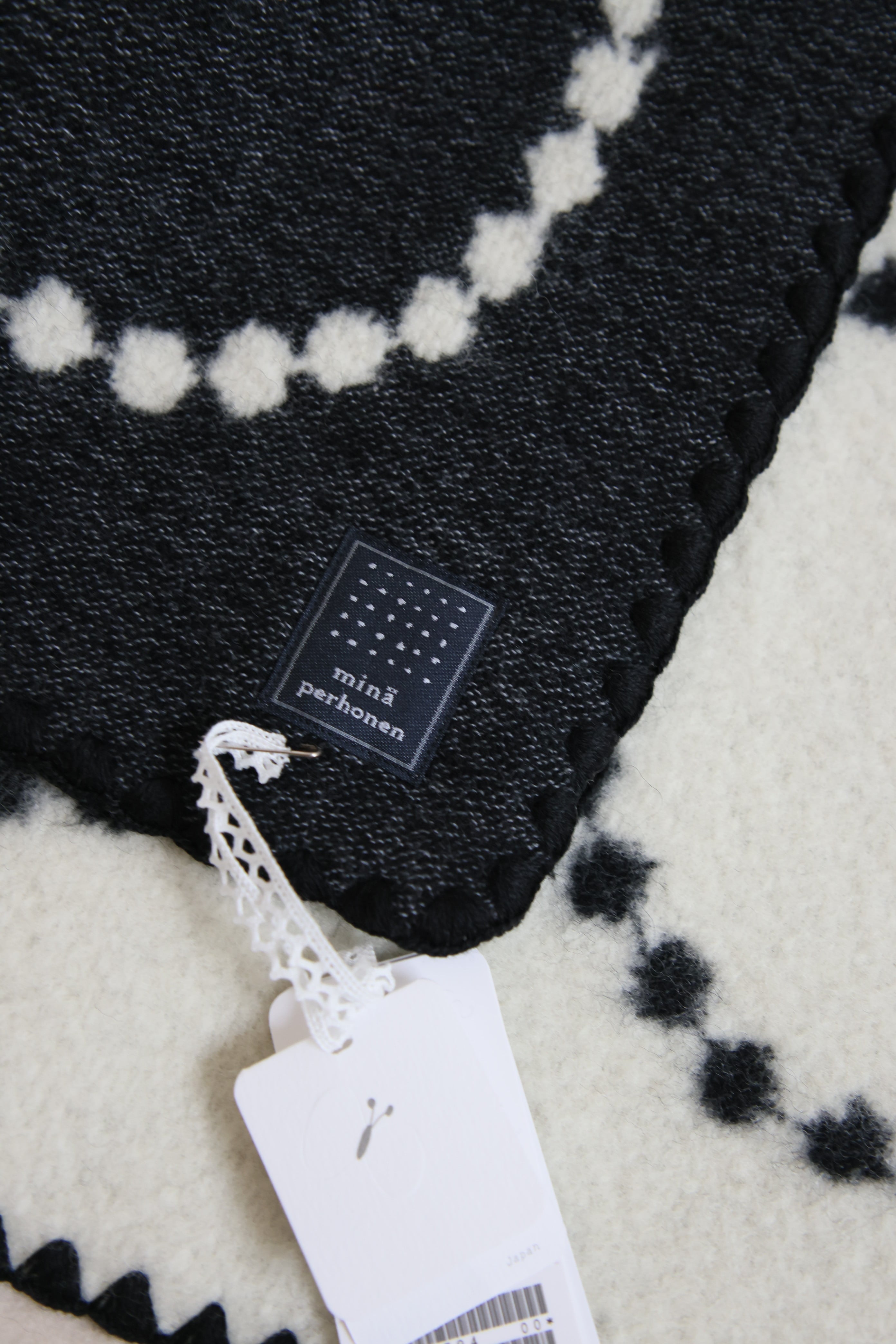 mina perhonen / wool blanket tambourine / black / XSサイズ | crecer