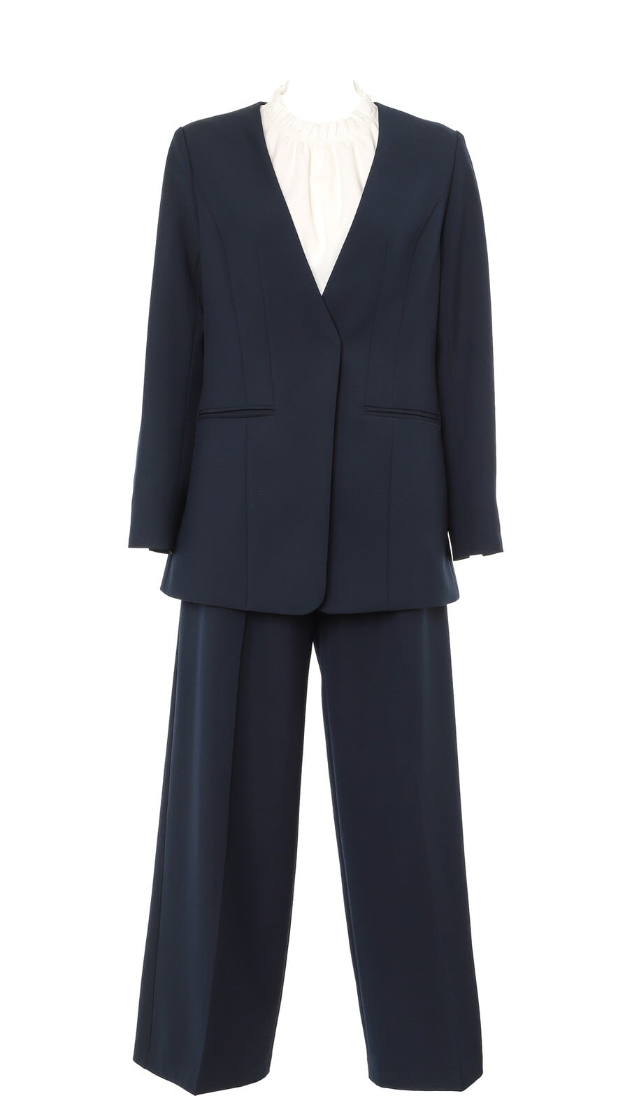 春のフォーマルシーンにお勧め　ジャケット+2ブラウス+パンツ4点スーツ