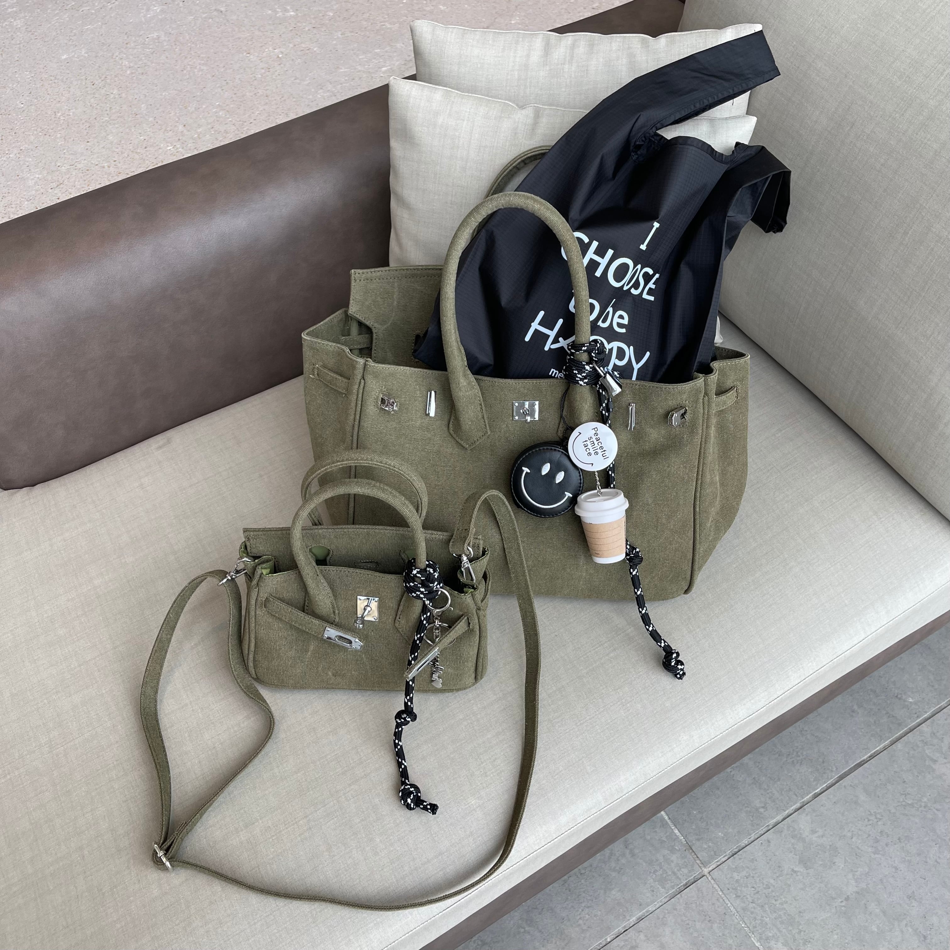 予約販売】KANAGU Army BAG / mirror smile & mini case charm | meong