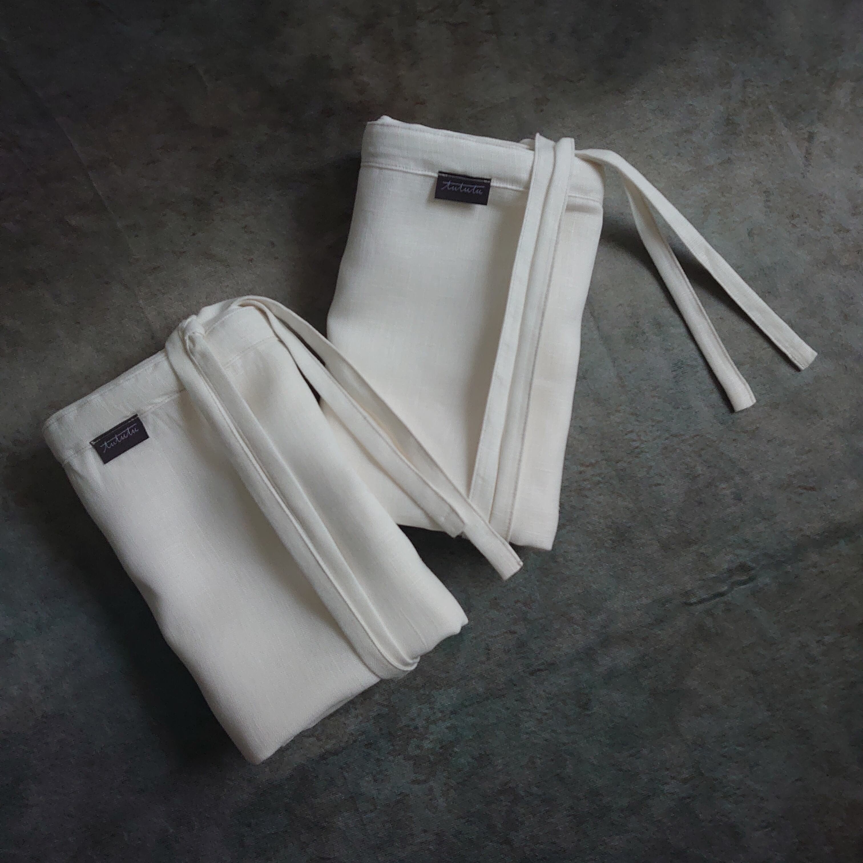 【きょうた様おまとめ品1】ハンドメイドエプロン 2点 楽天市場】エプロン ブランド（道具・キット｜手芸・クラフト